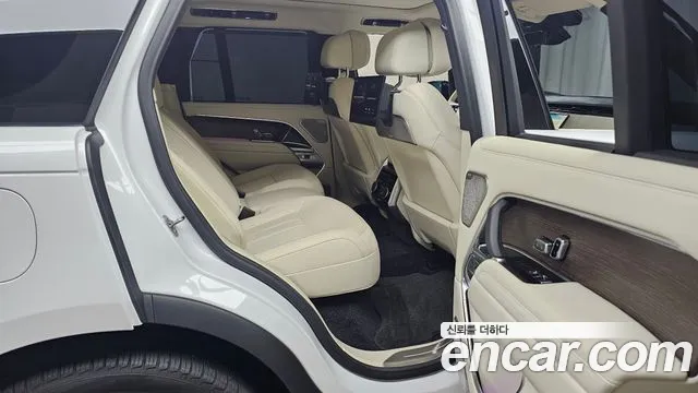 Land Rover Range Rover — Фото автомобиля 11