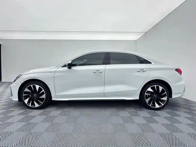 Audi A3 — Фото автомобиля 7