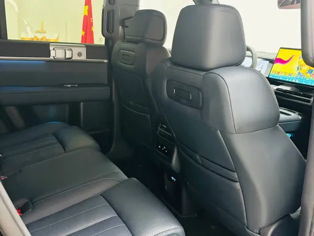 BYD FangChengBao Titanium 7 — Фото автомобиля 11