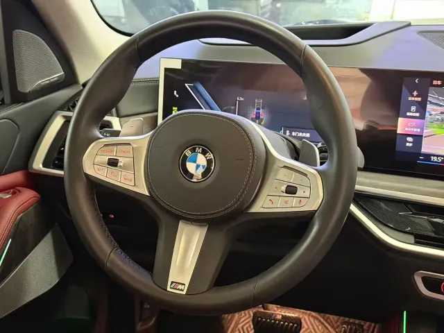 BMW X5 — Фото автомобиля 9