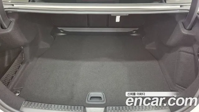Mercedes-Benz E-Class E-класс W214 E300 4MATIC Exclusive — Фото автомобиля 16