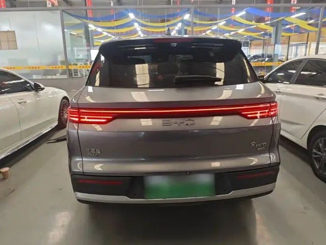 BYD Song Pro — Фото автомобиля 5