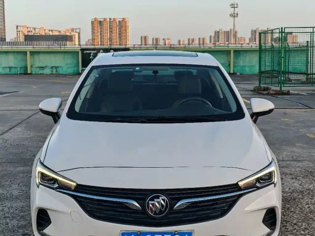 Фотография автомобиля — Buick Verano