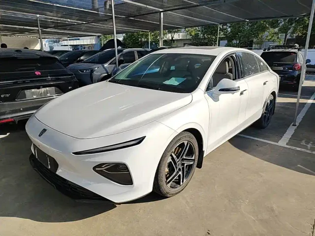 Фотография автомобиля — Roewe D7