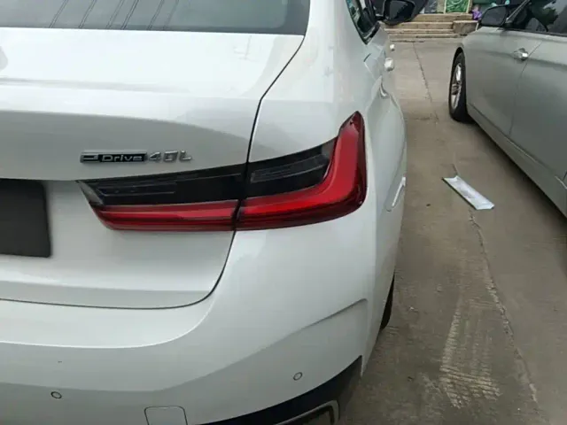 BMW i3 — Фото автомобиля 7