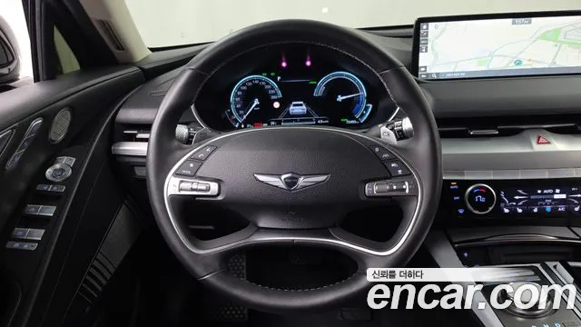 Genesis G80 Electrified G80 (RG3) — Фото автомобиля 11