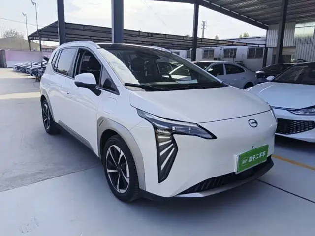 GAC Aion Y — Фото автомобиля 3