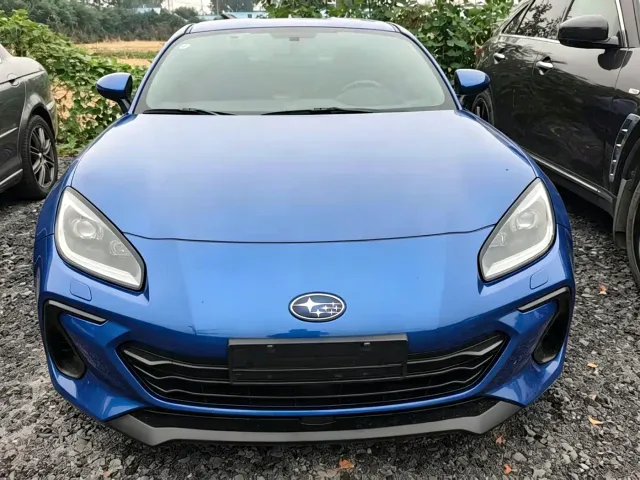 Subaru BRZ — Фото автомобиля 3