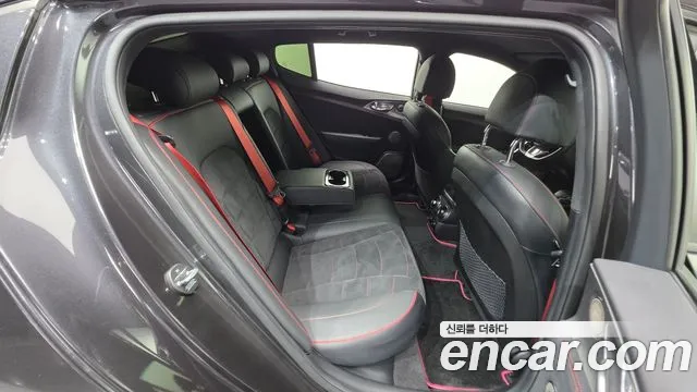 Kia Stinger Stinger Meister — Фото автомобиля 24