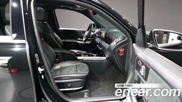 Mercedes-Benz GLB-Class — Фото автомобиля 10