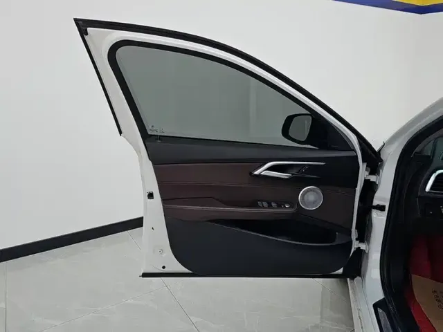 BMW 1 Series — Фото автомобиля 7