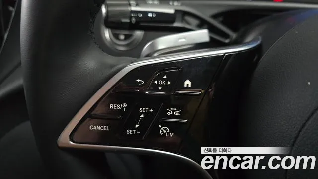 Mercedes-Benz E-Class — Фото автомобиля 15
