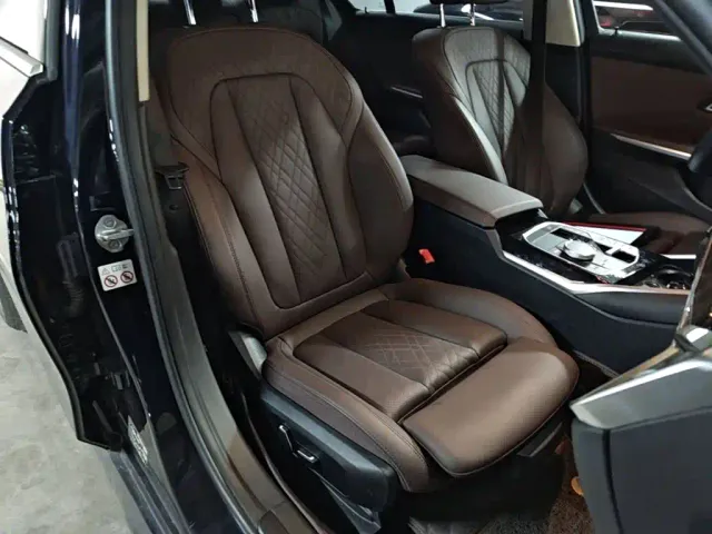 BMW i3 — Фото автомобиля 24