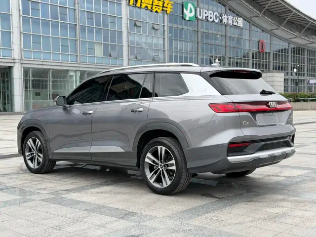 Audi Q6 — Фото автомобиля 7