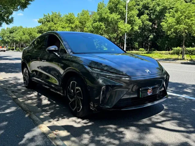 Roewe Feifan R7 2022 Standard Premium Edition — Фото автомобиля 3