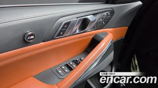 BMW X6 xDrive40i M Sport — Фото автомобиля 17