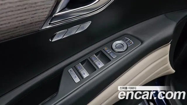 Genesis GV80 2.5T Бензин 2WD — Фото автомобиля 16