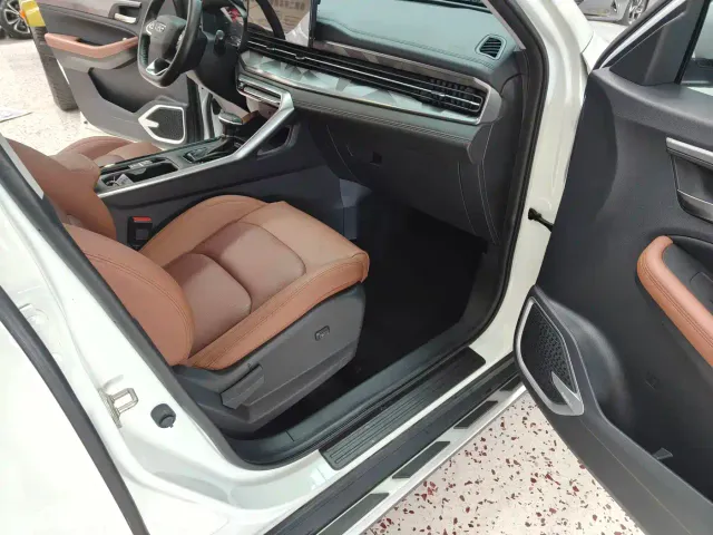 Geely Vision X6 — Фото автомобиля 14