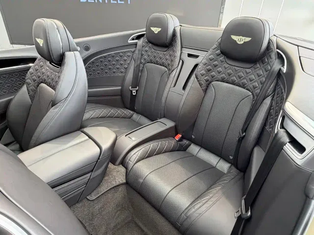 Bentley Continental — Фото автомобиля 7