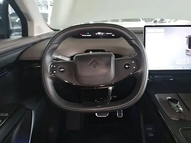 GAC Hyptec HT — Фото автомобиля 10