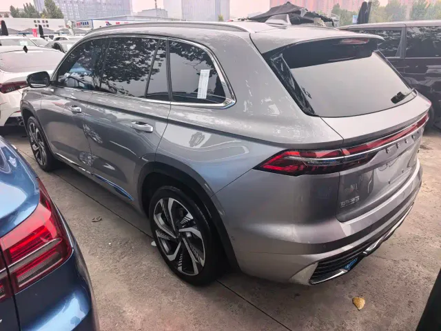 Geely Xingyue L — Фото автомобиля 4