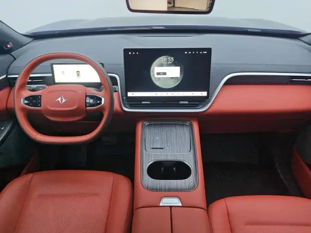 Dongfeng eπ 008 — Фото автомобиля 12