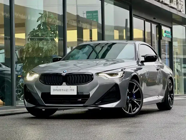 Фотография автомобиля — BMW M240i