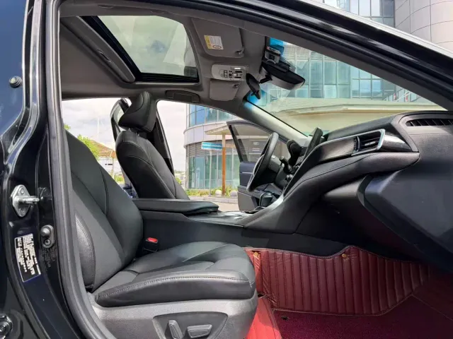 Toyota Camry — Фото автомобиля 13