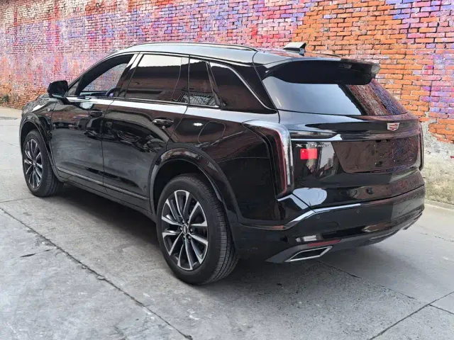 Cadillac XT5 — Фото автомобиля 5