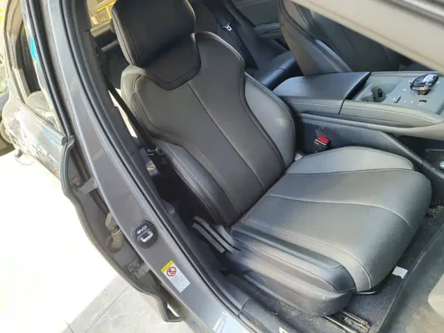 BYD Qin L — Фото автомобиля 24
