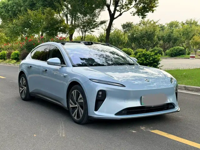 Nio ET5 — Фото автомобиля 4