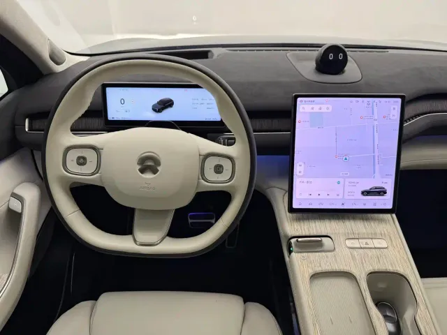 Nio ES7 — Фото автомобиля 12