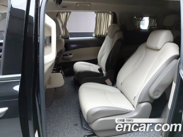 Kia Canival Carnival 4 поколение Дизель 9 мест Hi-Limousine — Фото автомобиля 10