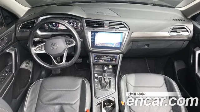 Volkswagen Tiguan — Фото автомобиля 7