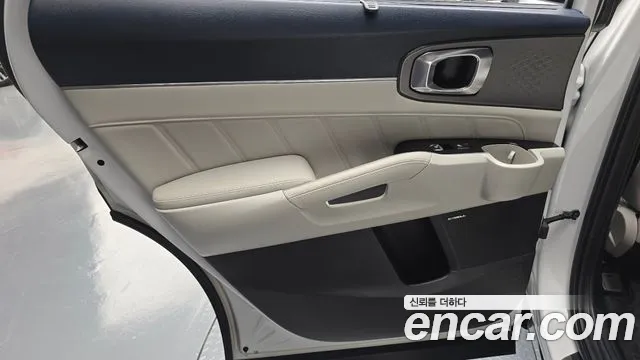 Kia Sorento — Фото автомобиля 14
