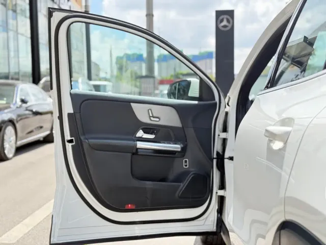 Mercedes-Benz GLA-Class — Фото автомобиля 15