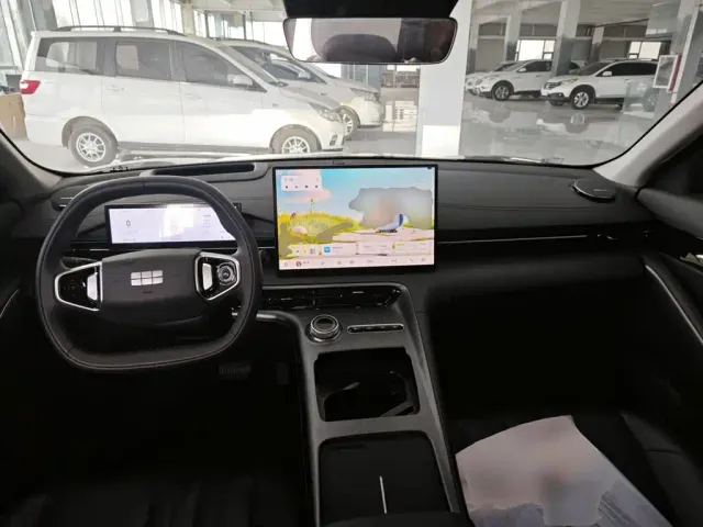 Geely Galaxy E5 — Фото автомобиля 9