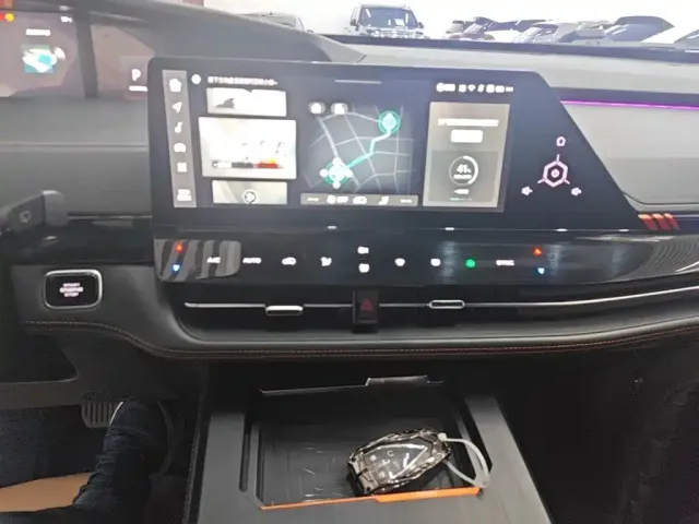 Changan Changan UNI-K 2021 2.0T Premium — Фото автомобиля 12