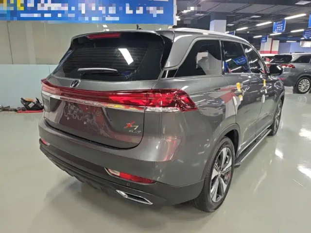 Changan X7 Plus — Фото автомобиля 6