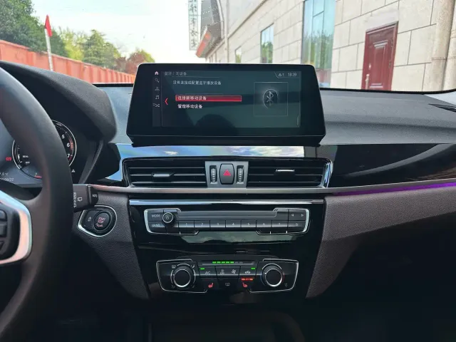BMW X1 — Фото автомобиля 10