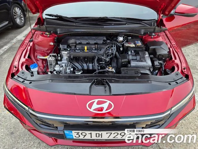 Hyundai AVANTE Новый Avante (CN7) — Фото автомобиля 19