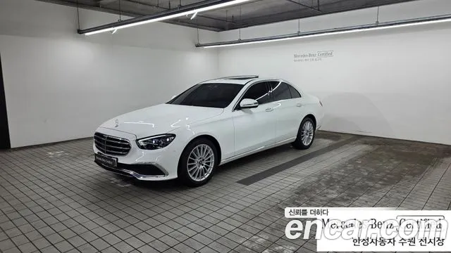 Фотография автомобиля — Mercedes-Benz E-Class W213