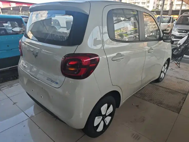 Wuling Hongguang Mini EV — Фото автомобиля 6
