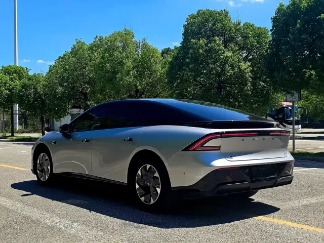 XPeng XPeng P7+ 2024 Long Range Max — Фото автомобиля 6
