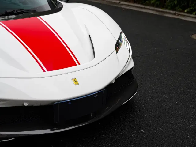 Ferrari SF90 — Фото автомобиля 2