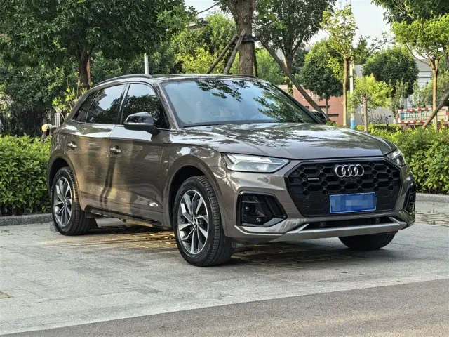 Audi Q5L — Фото автомобиля 24