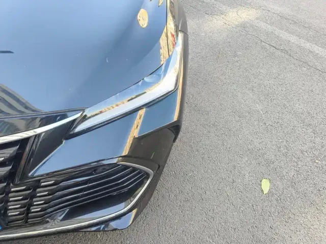 Toyota Avalon — Фото автомобиля 5
