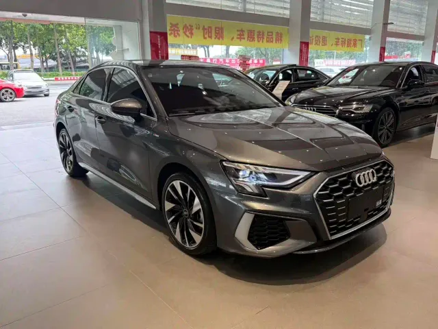 Audi A3 — Фото автомобиля 3