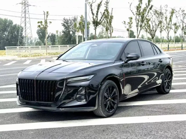 Фотография автомобиля — Hongqi H5