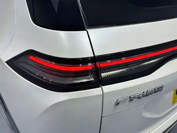GAC Aion Y — Фото автомобиля 17